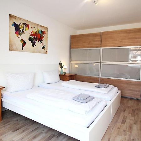 Homie Stay Zell - Apartment Mit Privatparkplatz Zell am Main Bagian luar foto